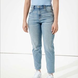 AE Stretch Curvy Mom Jean